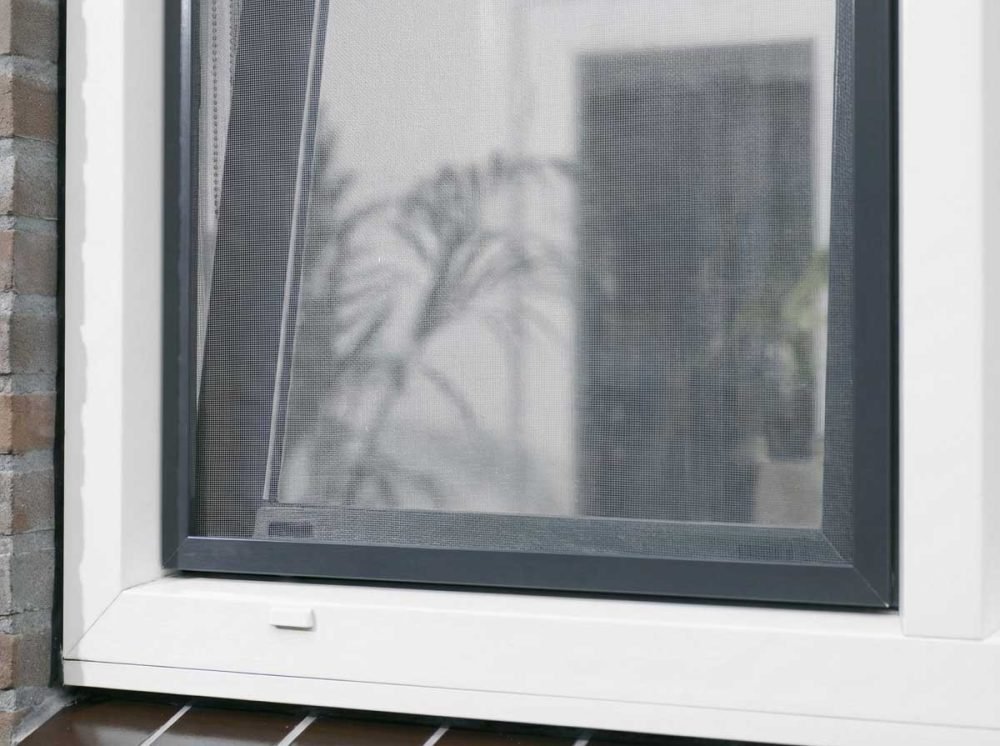 Inzethor voor kunststof kozijnen (schadevrij)